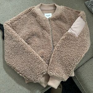 Abercrombie cropped Sherpa jacket